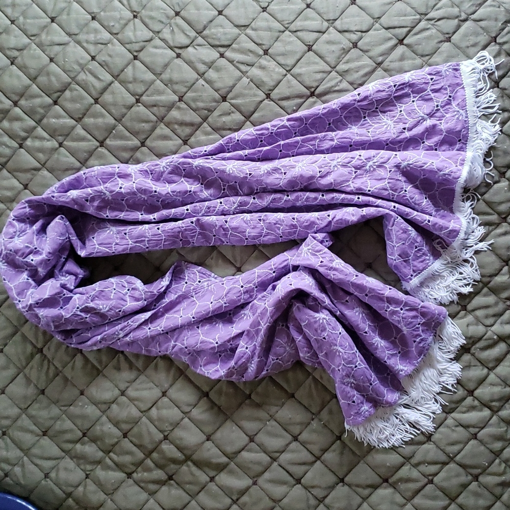 Light purple floral eyelet scarf with silky fringe in white